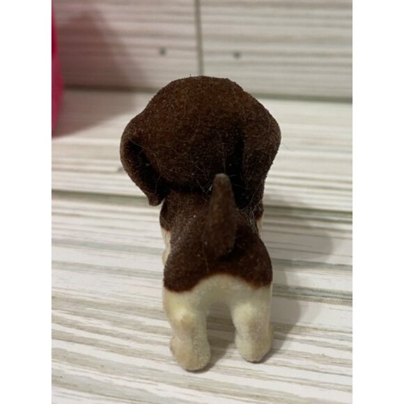 Puppy in my Pocket Dog Houses & Brown Flocked Miniature with Toy in Mouth - Picture 4 of 8
